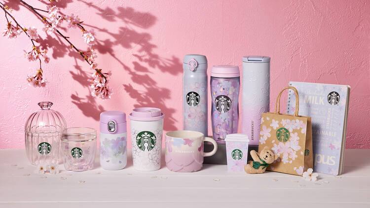 Эксклюзивная коллекция Starbucks сакура