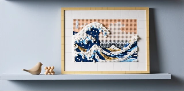 Гравюра Хокусая «Большая волна у берегов Канагавы» от Lego