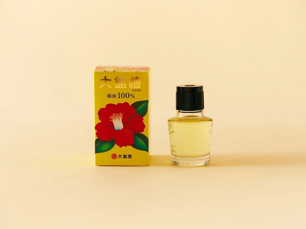Oshima Tsubaki Camellia Oil — масло камелии для лица, тела и волос