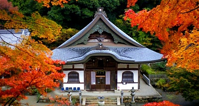 Храм Синдайбицу-дзи