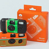 Beams Japan и Fujifilm выпустили совместную плёночную камеру