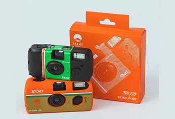 Beams Japan и Fujifilm выпустили совместную плёночную камеру