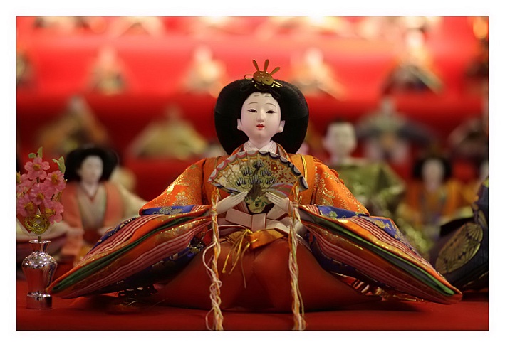 В Японии проходят выставки кукол в честь Дня девочек &#34;Хина-мацури&#34;