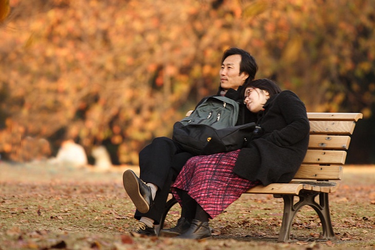 В Японии провели опрос о романтике: показания девушек и парней разошлись