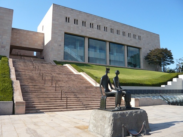 Музей искусства "MOA" в Хаконе