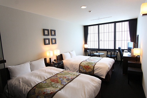 Kyoto Tower Hotel 3*