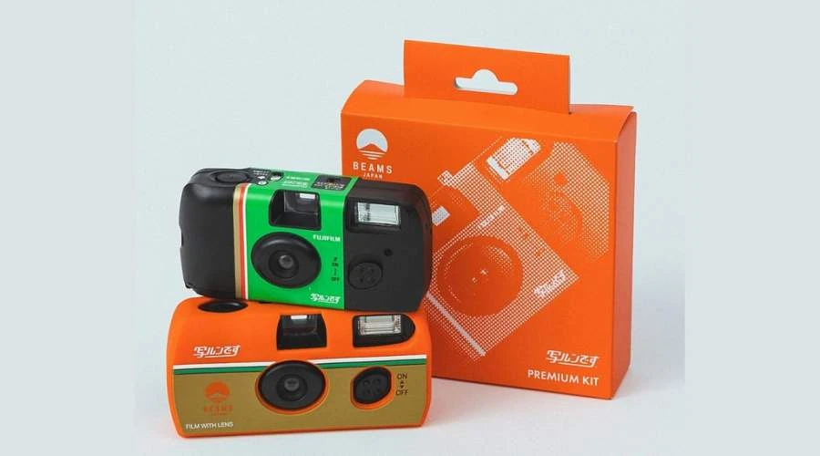 Beams Japan и Fujifilm выпустили совместную плёночную камеру