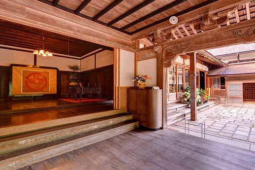 Koyasan Kongosanmaiin